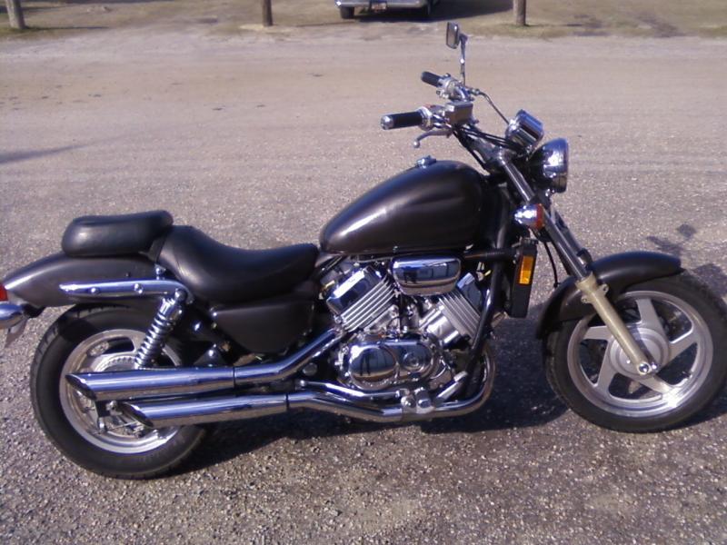 1994 Honda magna